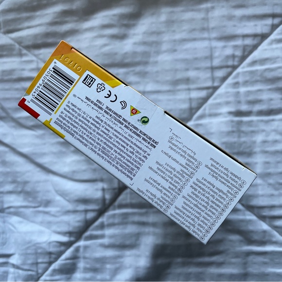 Power Rangers Lightning Collection - In Space Yellow Ranger - Picture 6 of 6